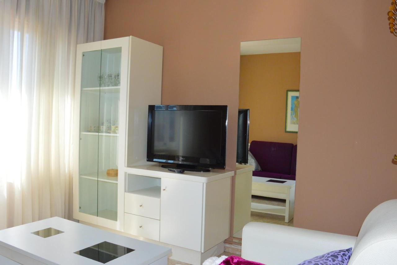 Pension Quilmes Vimianzo Exterior photo