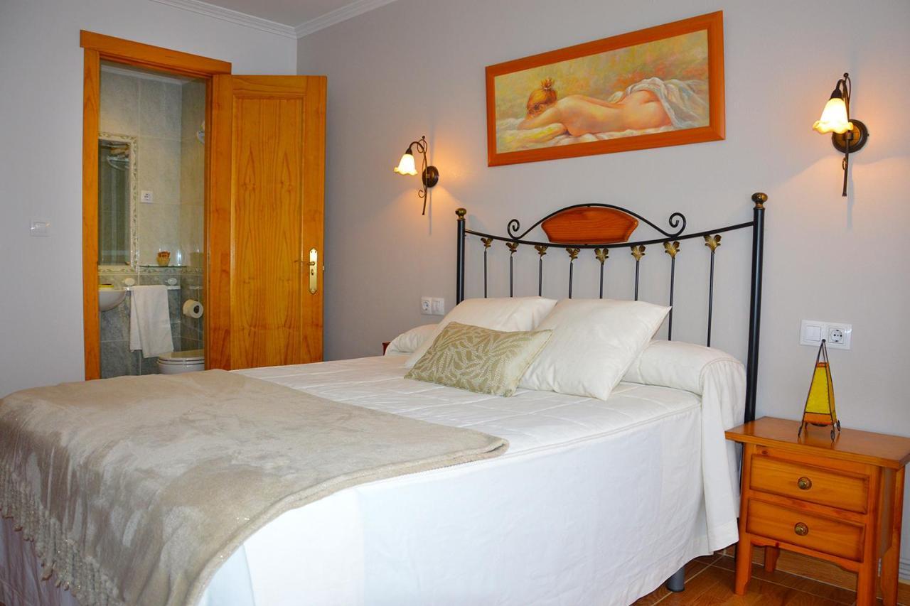 Pension Quilmes Vimianzo Exterior photo
