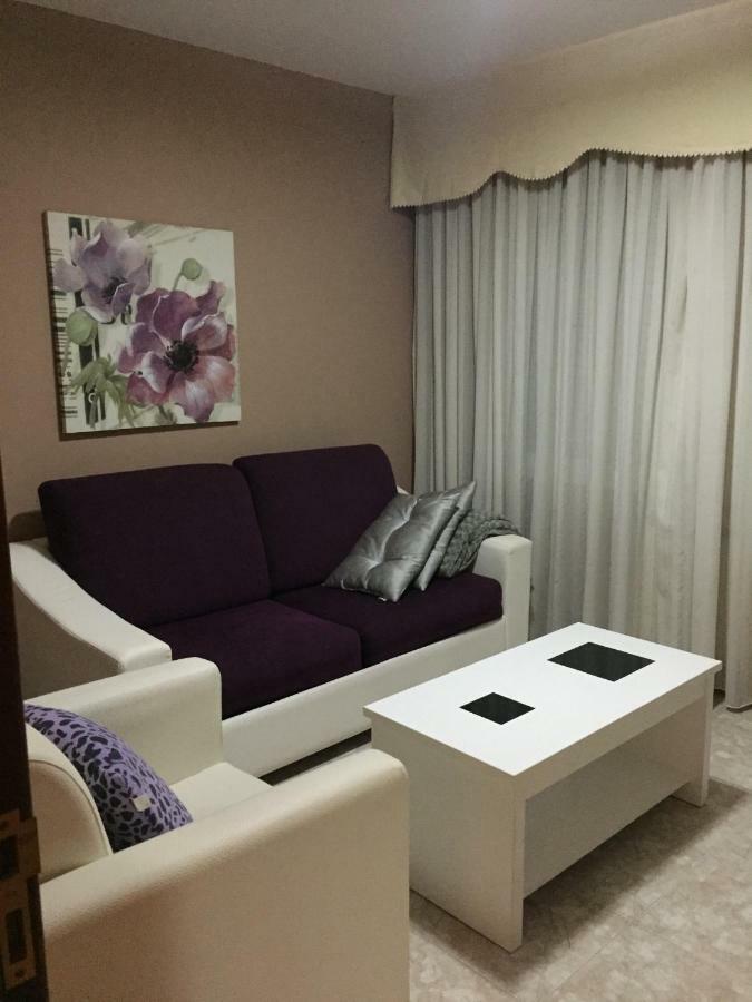 Pension Quilmes Vimianzo Exterior photo